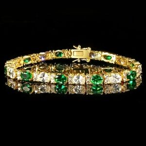 Luxurious 5mm Oval Green White 5A Zirconia Golden-Tone Tennis Bracelet for Women